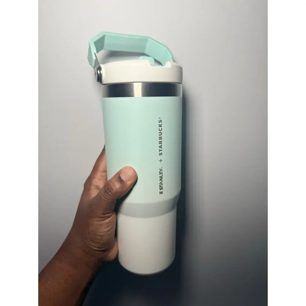 Stanley X Starbucks Hong Kong LIGHT BLUE 30oz IceFlow Flip Straw Tumbler NWT - Picture 3 of 6